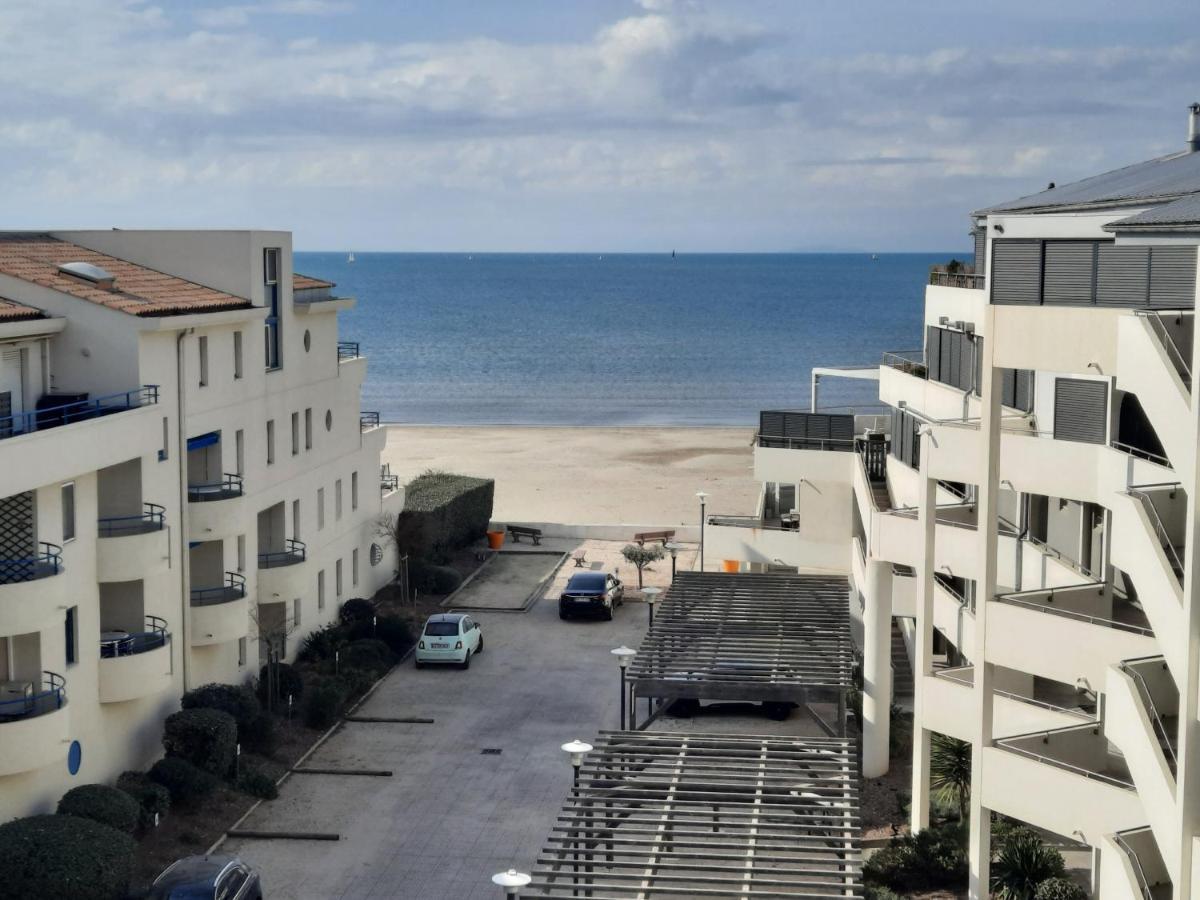 Residence Chateau Leenhardt - Appartement T2 Face A La Mer Le Grau-du-Roi Εξωτερικό φωτογραφία
